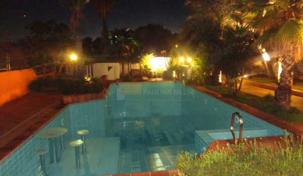 Πισίνα - Swimming pool